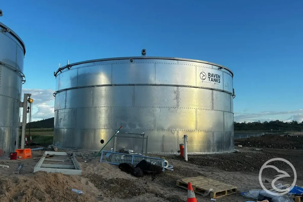Fire sprinkler system water tank